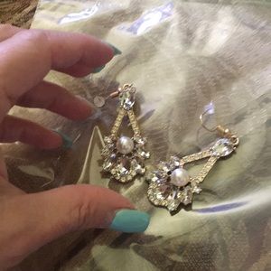 White pearl earrings